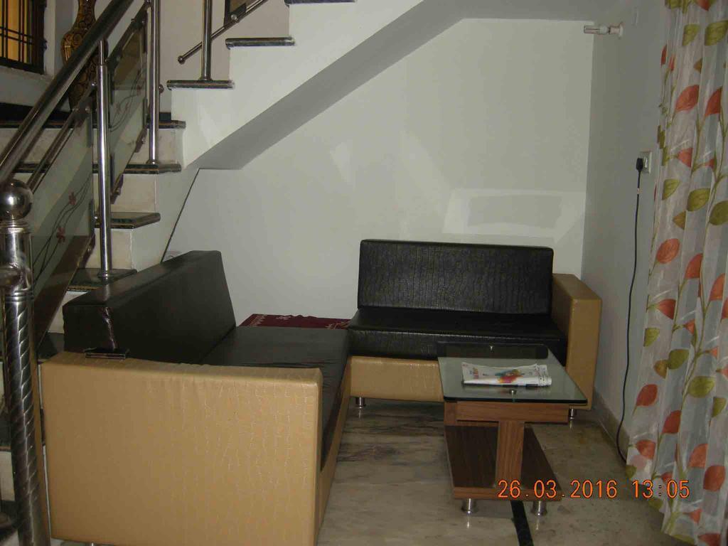 Sadhna Guest House Bhopal Esterno foto